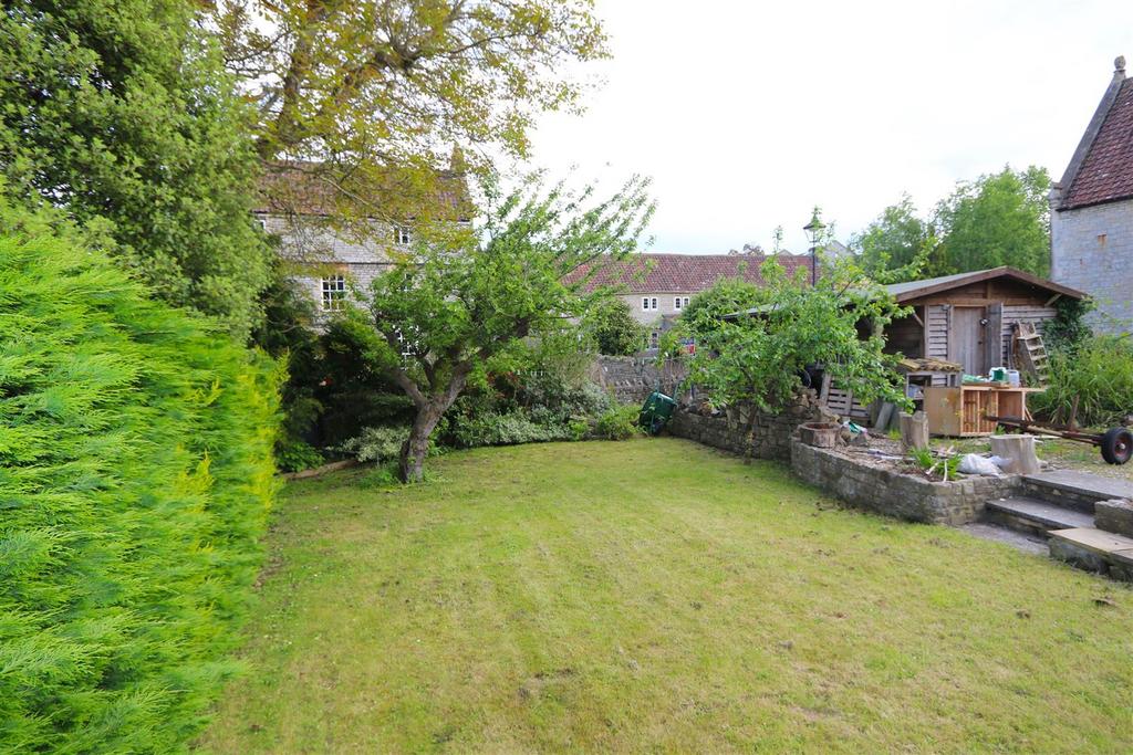 Queen Square, Saltford, Bristol 2 bed end of terrace house for sale £