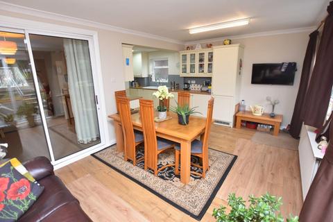 58 South Hill Avenue, Harrow, HA2 0NQ