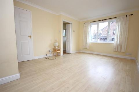 7 Clover Close, Locks Heath, Southampton, SO31 6SQ