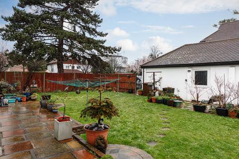 2 Thorndon Gardens, Epsom, KT19 0QP