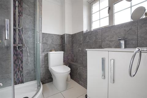 23 Birkhall Close, Chatham, ME5 7QD