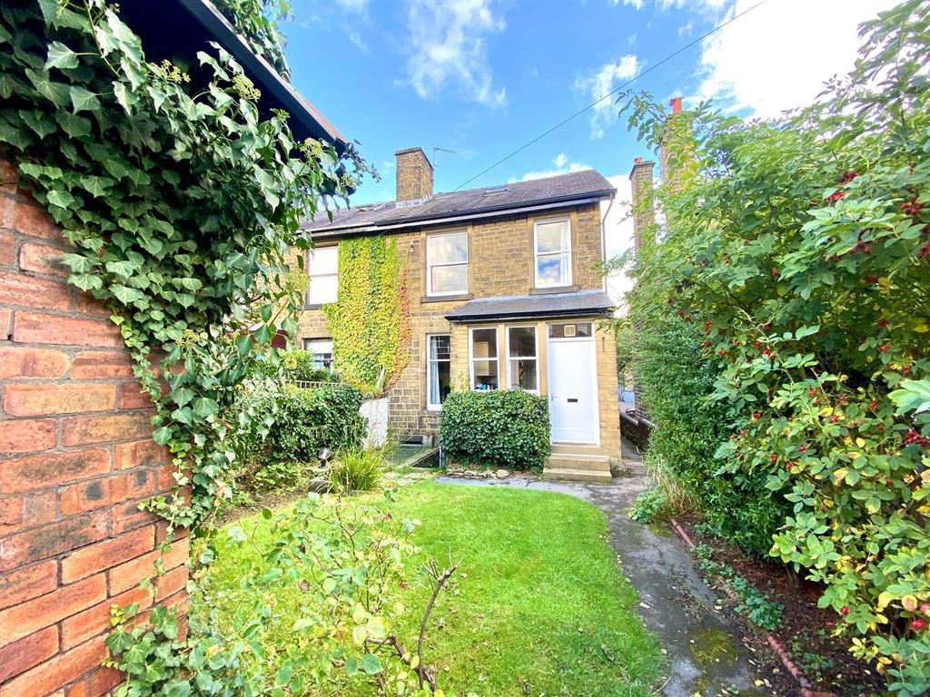 Elmfield Road, Birkby, Huddersfield 4 bed semidetached house for sale