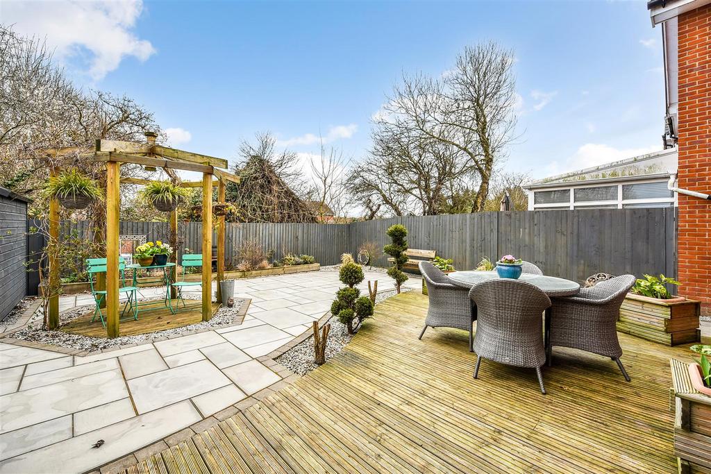 Sketch Ph22 4184632.jpg