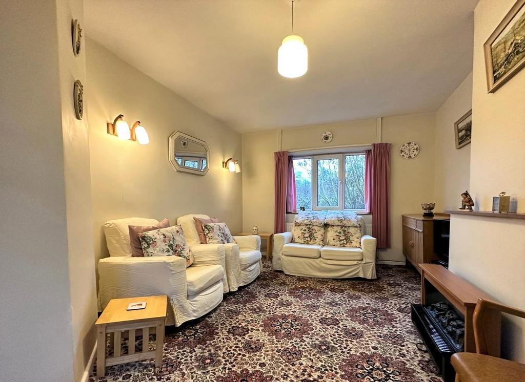 Warren Lane, Arthington, LS21 3 bed semidetached house £310,000
