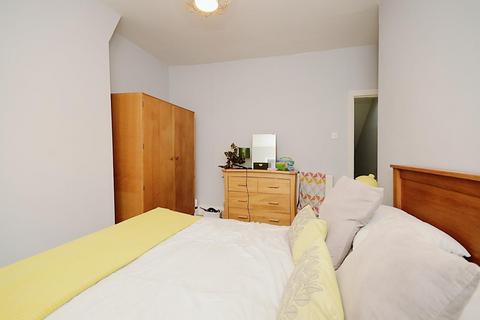 19 Duncan Road, Sheffield, S10 1SN
