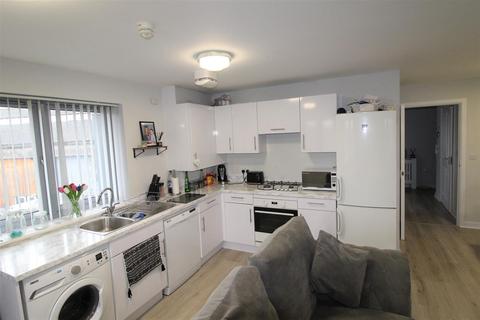 21 Baird Way, Minster On Sea, Sheerness, ME12 3UG
