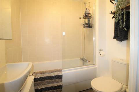 21 Baird Way, Minster On Sea, Sheerness, ME12 3UG