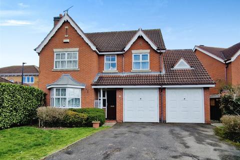 4 bedroom detached house for sale - Woodcote Way, Littleover, Derby