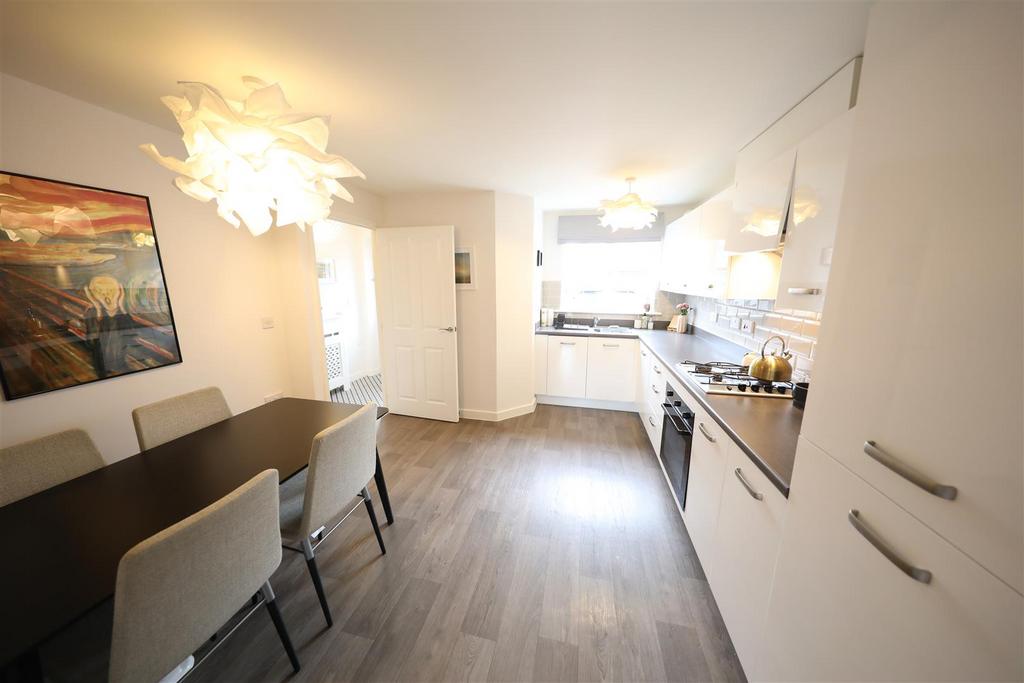 Riley Way, Hull 3 bed semidetached house £190,000