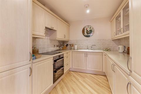 28, Bradley Court Crossley Road, Worcester, WR5 3GH