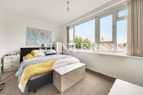 2 bedroom maisonette for sale - Victor Approach, Hornchurch