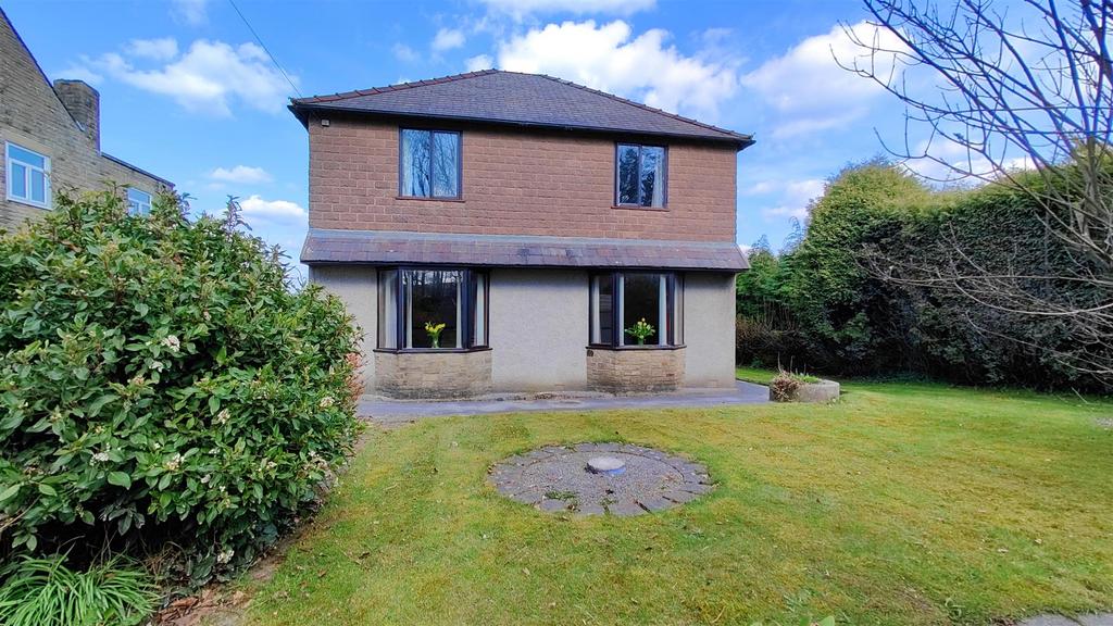 Sterndale Moor, Buxton 4 bed detached house for sale £395,000