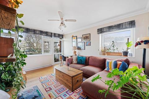 37 Catherall Road, London, N5 2LE