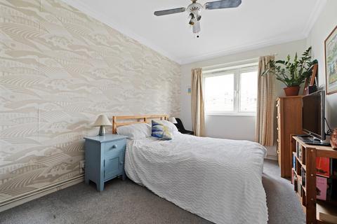 37 Catherall Road, London, N5 2LE