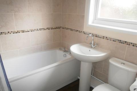 19 Bellropes Square, Northampton, NN3 5AQ