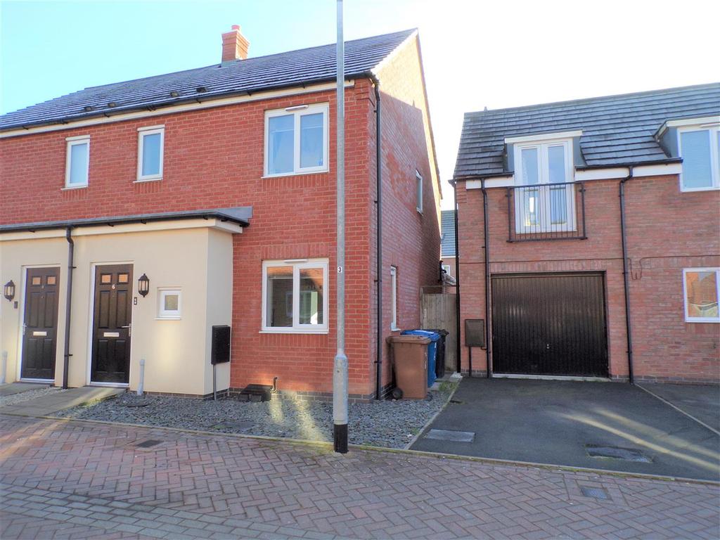 Crabtree Avenue, Hawksyard, Rugeley 3 bed semidetached house £230,000