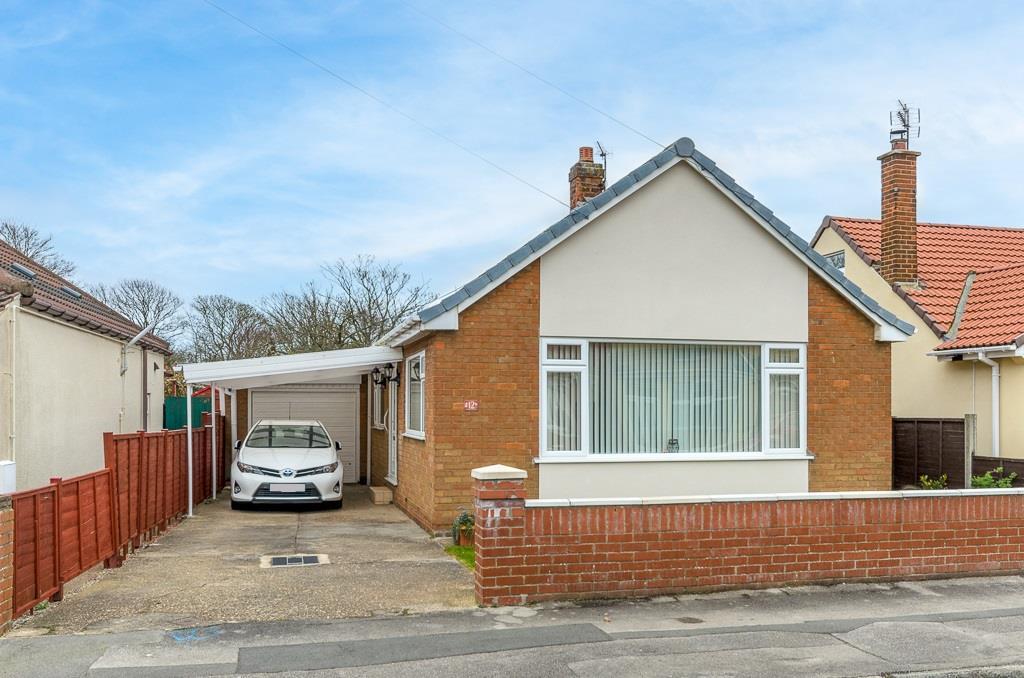 Chestnut Avenue, Withernsea 2 bed detached bungalow for sale £200,000