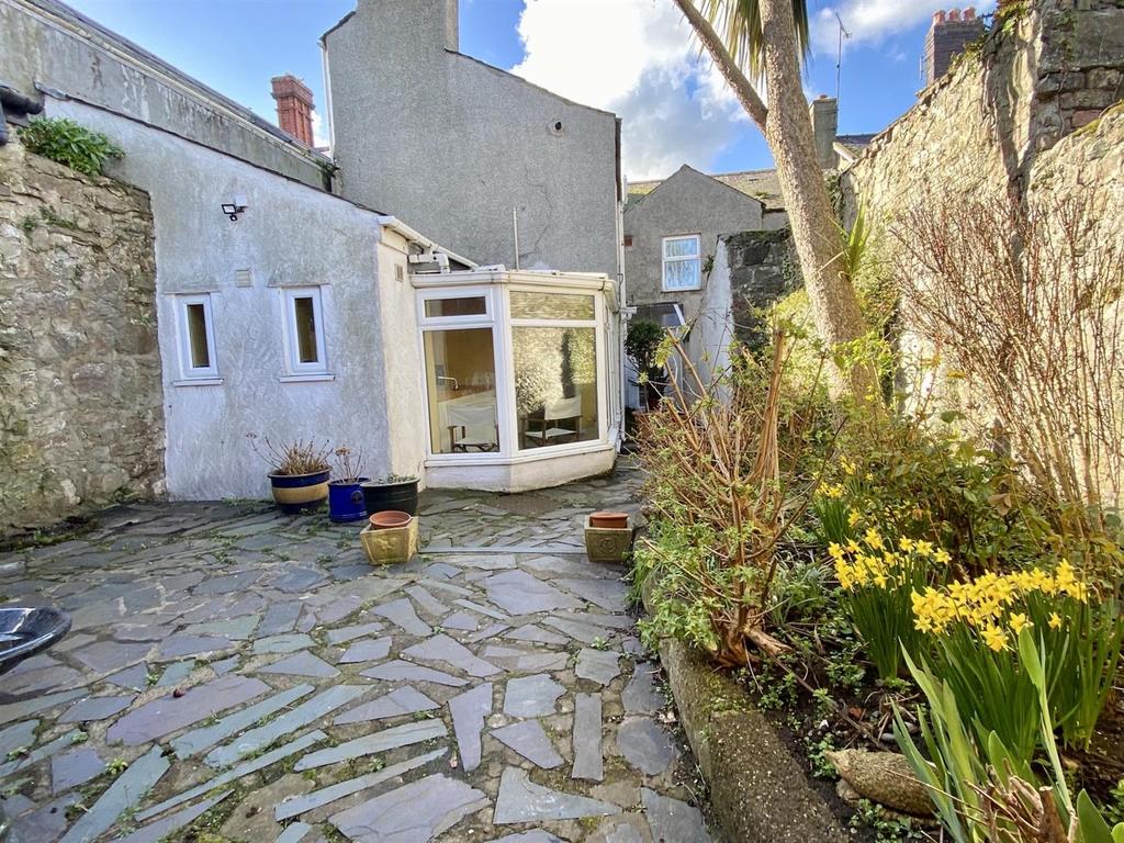 Rear Yard area.jpeg