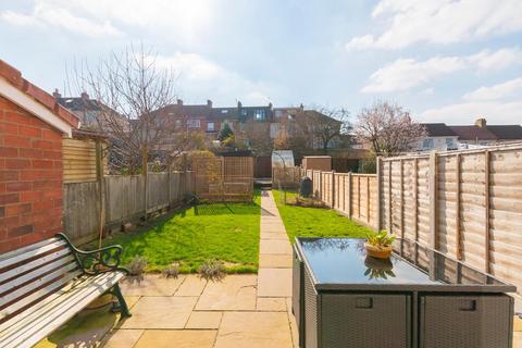 22 Fitzgerald Road, Bristol, BS3 5DG