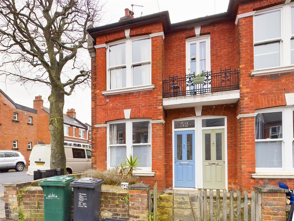 Shanklin Road, Brighton 2 bed flat £1,500 pcm (£346 pw)