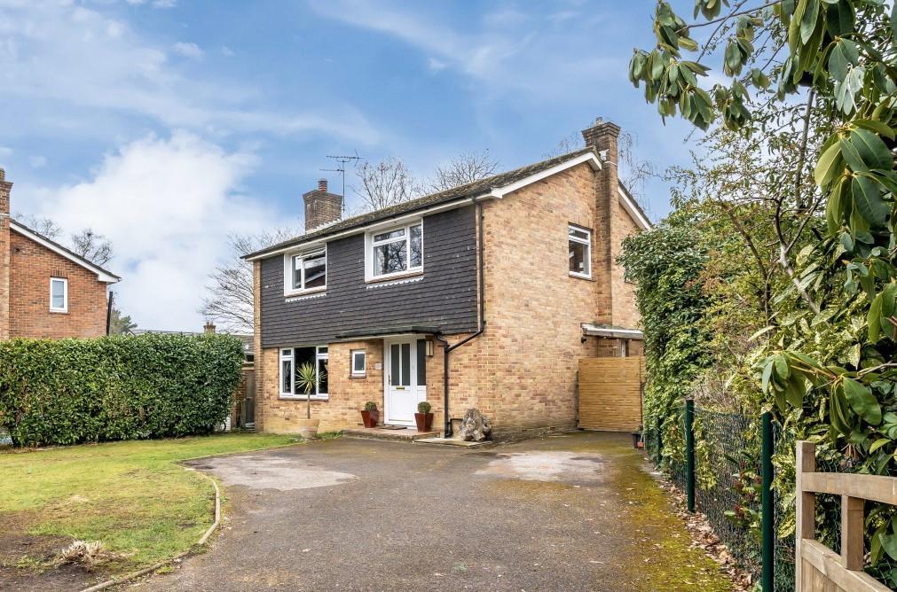 Heathfield Close, Hiltingbury... 4 bed detached house £675,000