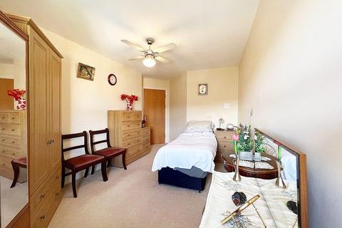 1 bedroom apartment for sale, Locke Road, Dodworth, Barnsley