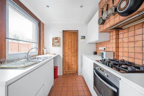 10 Lavender Road, Carshalton, SM5 3EF