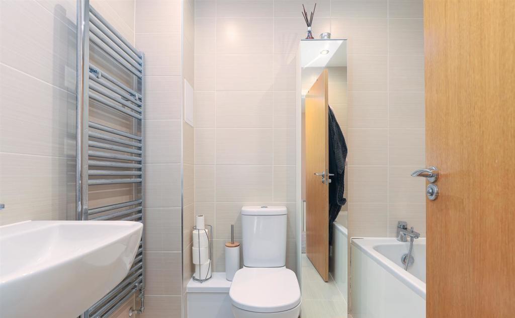 Bathroom.jpeg