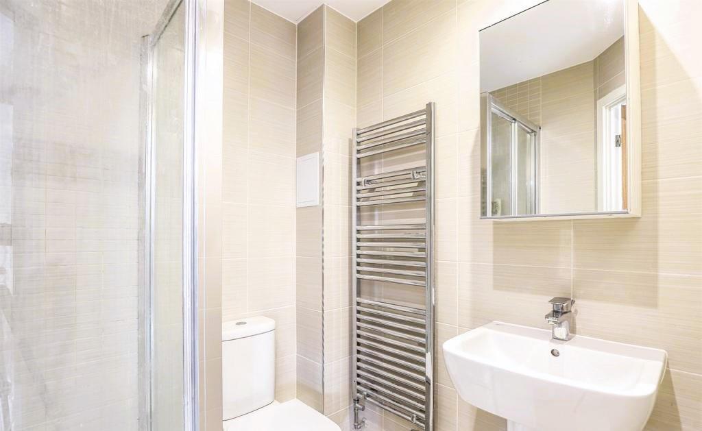 En Suite.jpeg