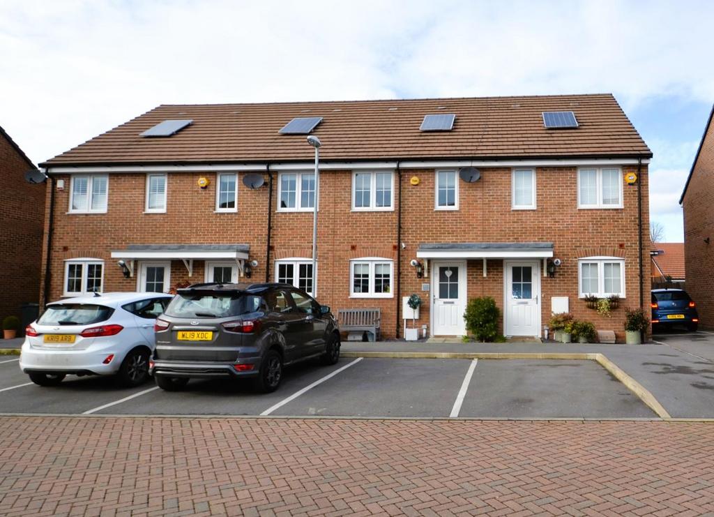 Cornwell Close, Buntingford 2 bed house £375,000