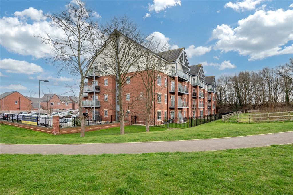Swallow Place, Lyne Hill, Penkridge... 2 bed apartment £80,000