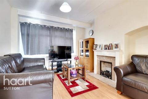 3 bedroom flat to rent, Dibdin Road, Sutton