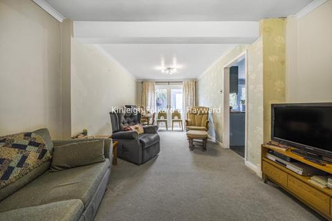12 Sandpits Road, Croydon, CR0 5HG