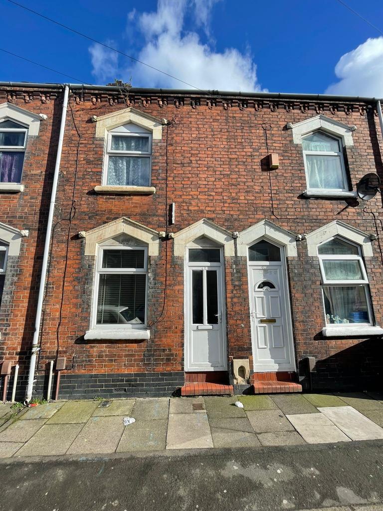 Elgin Street, Shelton, Stoke On... 2 bed terraced house £75,000