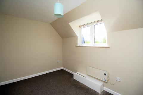 2 bedroom maisonette to rent, Turk Street, Alton, Hampshire, GU34