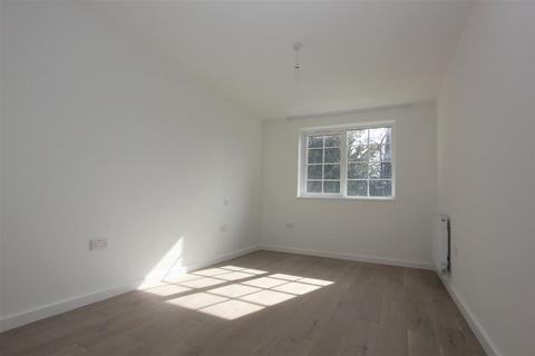 2 bedroom apartment to rent, Haling Park Road, South Croydon, South Croydon