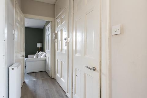 32/2 Canonmills, Edinburgh, EH3 5LH
