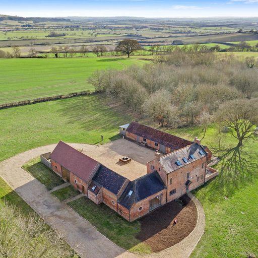 6 bed unfurn house to let Shipston on Stour Warwic