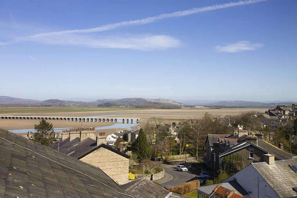 High Bank, 25 Silverdale Road, Arnside, Cumbria, LA5 0AH 3 bed terraced