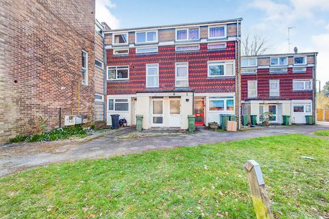 2 bedroom apartment for sale - South Holmes Road, Horsham