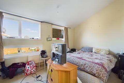 2 bedroom apartment for sale - South Holmes Road, Horsham