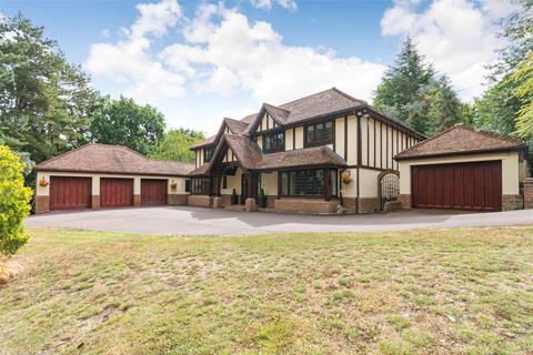 Broadwood House Pondfield Lane, Shorne, Gravesend, DA12 3LD