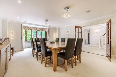 Broadwood House Pondfield Lane, Shorne, Gravesend, DA12 3LD