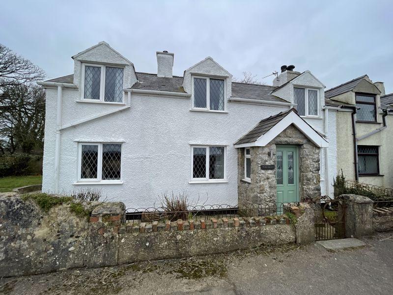 Capel Coch, Anglesey 3 bed semidetached house £850 pcm (£196 pw)