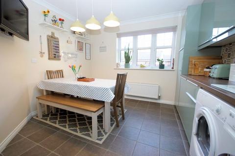 5 bedroom detached house for sale, Magister Drive, Lee-On-The-Solent, PO13