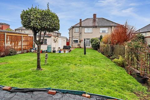 65 Restons Crescent, London, SE9 2JD