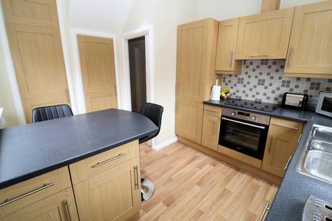 65 Restons Crescent, London, SE9 2JD