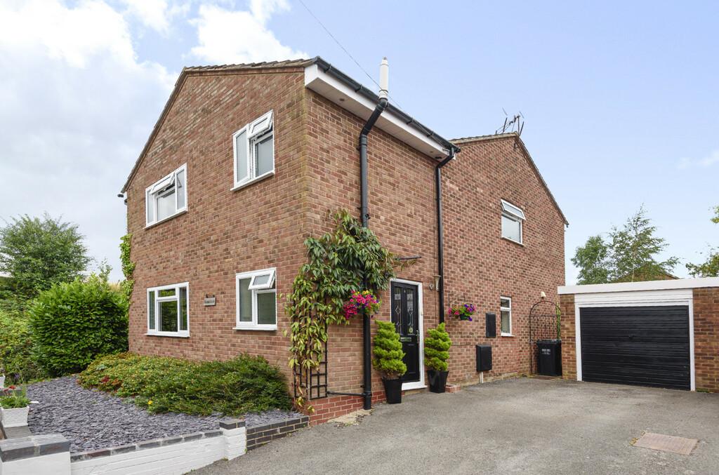 Woodstock, Bridge Street, Lower Moor, Pershore, Worcestershire 5 bed