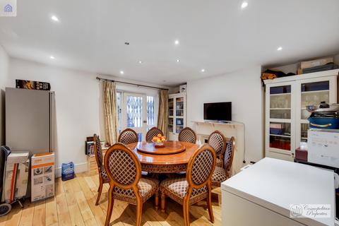 3 bedroom terraced house for sale, London, SW1V