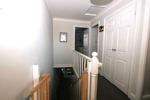 40 Holcombe Crescent, Ipswich, IP2 9QL